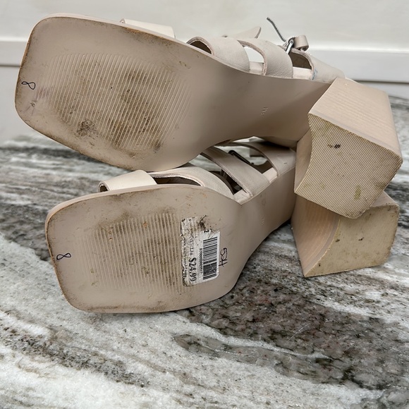 Tribeca Strappy Heel Sandal, Chunky Block Heel, Cream Color - Y2K - Picture 6 of 8